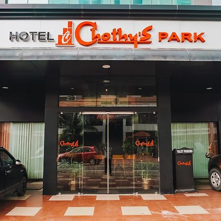 Chothys Park Hotel Thiruvananthapuram Екстериор снимка