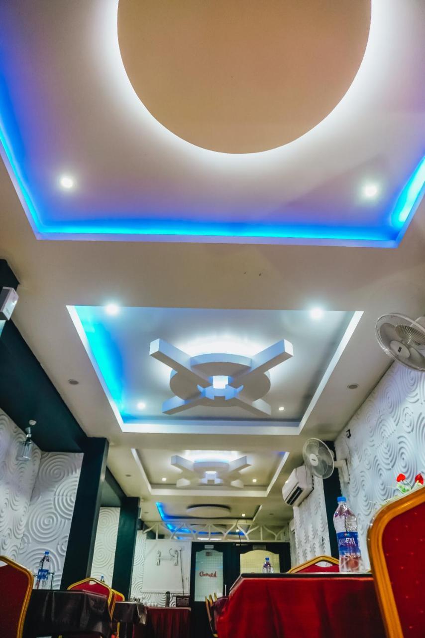 Chothys Park Hotel Thiruvananthapuram Екстериор снимка